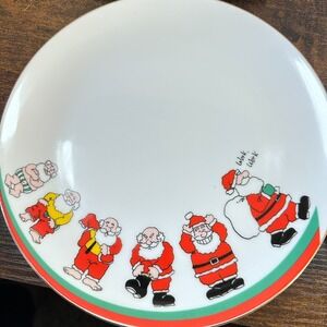 4 PAPEL CHRISTMAS Plates Santa Happy Holidays Work Work Getting Dressed JAPAN 8"